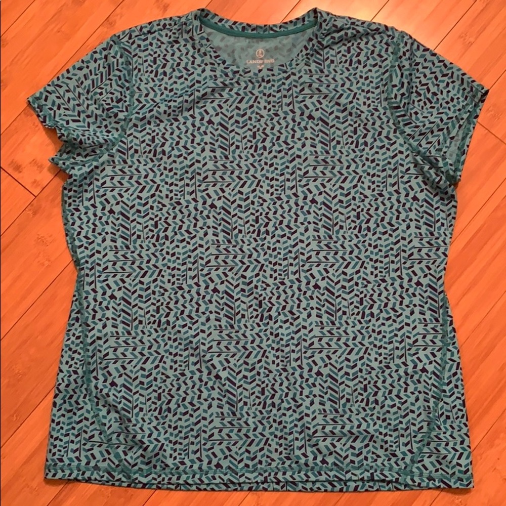 Athletic top